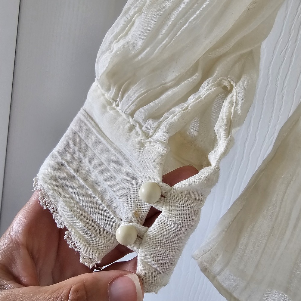 1970s Vintage Sitara San Francisco Ivory Boho Gauze Peasant Lace Blouse #40 - Picture 5 of 12